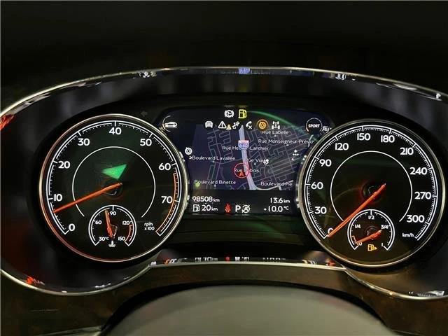 2018 Bentley Bentayga - Image 17 of 20