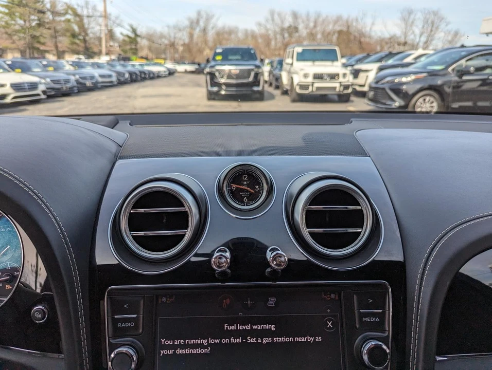 2018 Bentley Bentayga - Image 19 of 31