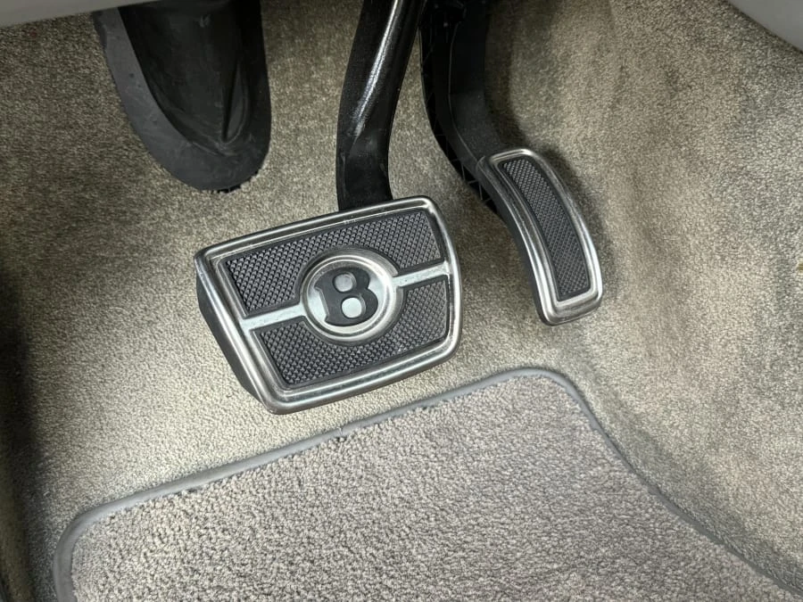 2018 Bentley Bentayga - Image 24 of 31