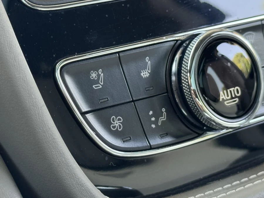 2018 Bentley Bentayga - Image 27 of 31