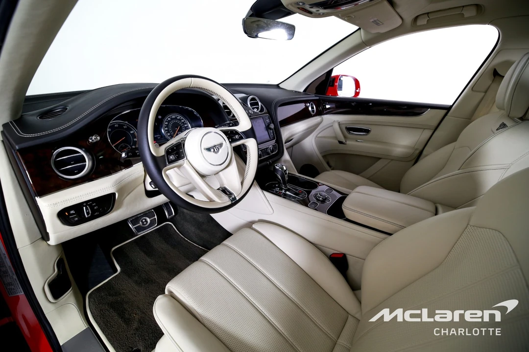 2018 Bentley Bentayga - Image 12 of 31