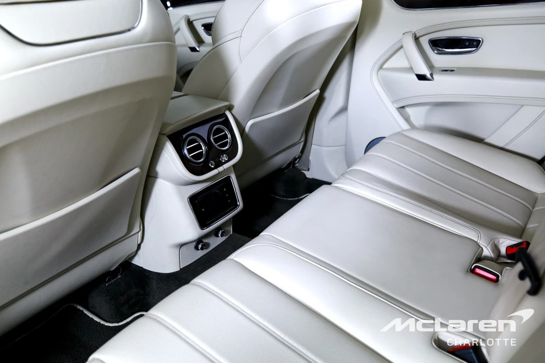 2018 Bentley Bentayga - Image 19 of 31