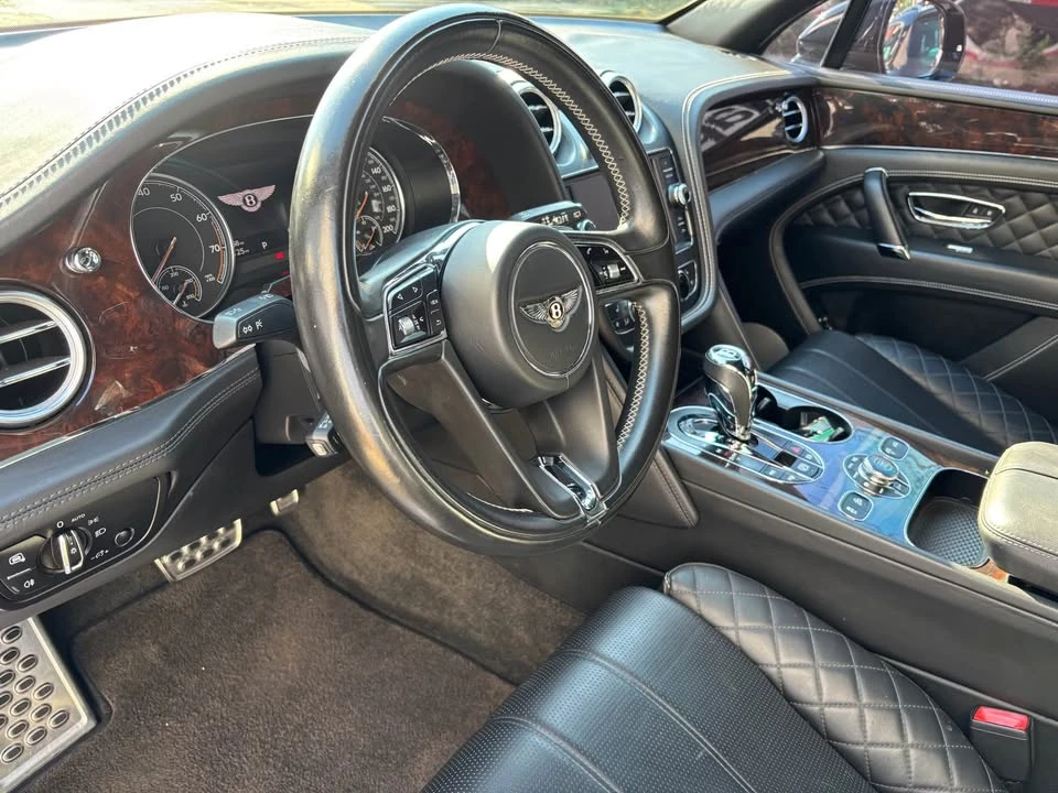2018 Bentley Bentayga - Image 10 of 11