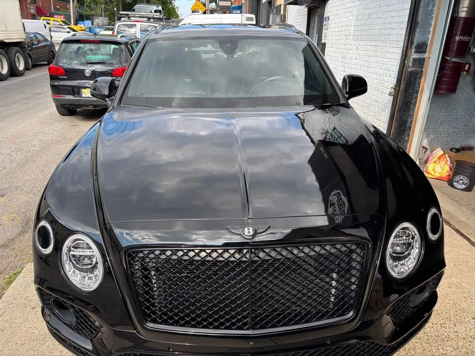 2018 Bentley Bentayga - Image 3 of 11