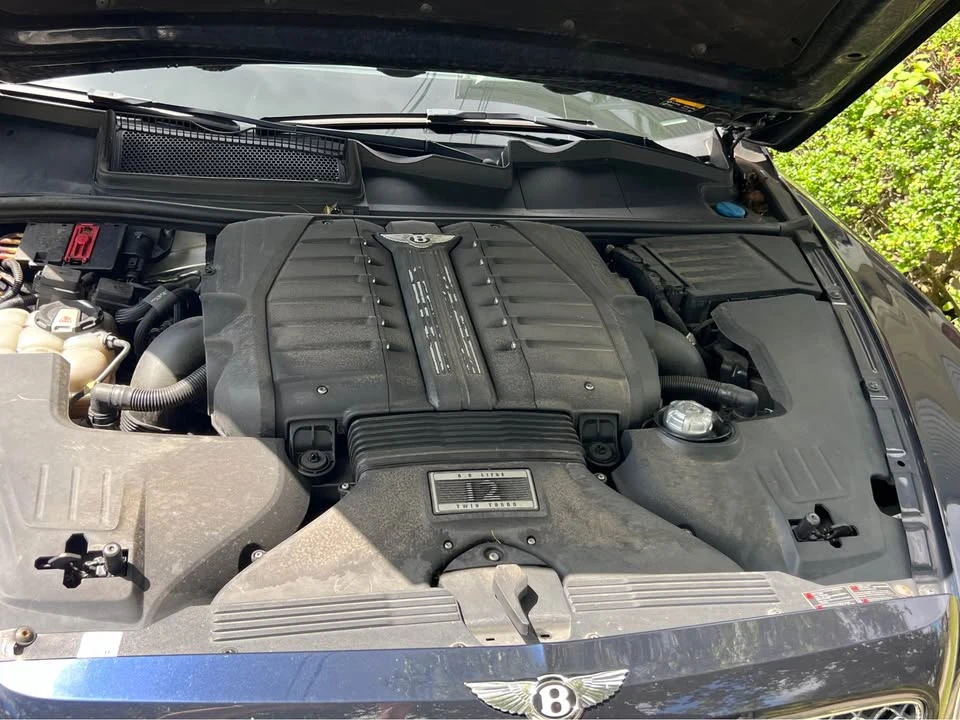 2018 Bentley Bentayga - Image 17 of 19