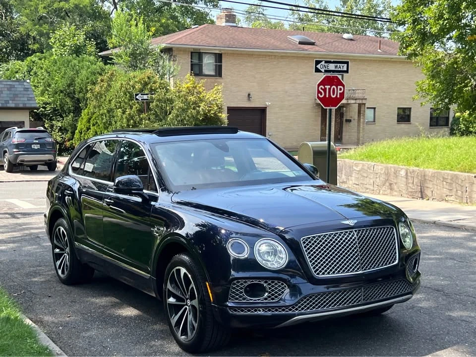 2018 Bentley Bentayga - Image 3 of 19