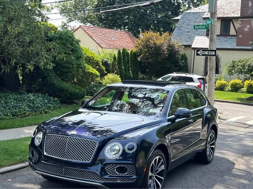 2018 Bentley Bentayga - Image 3 of 19