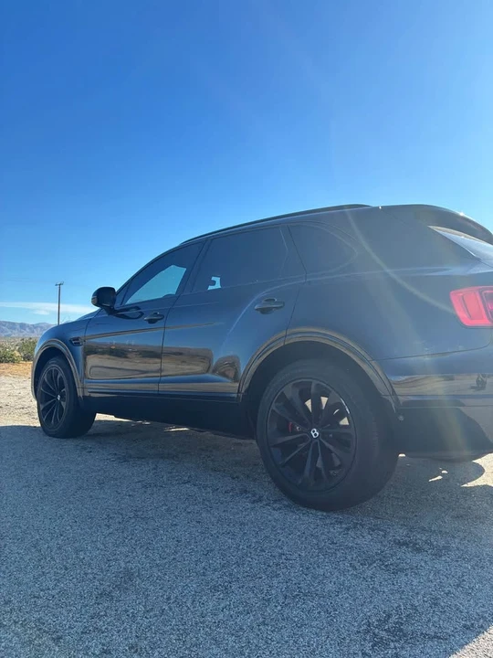 2018 Bentley Bentayga - Image 5 of 10