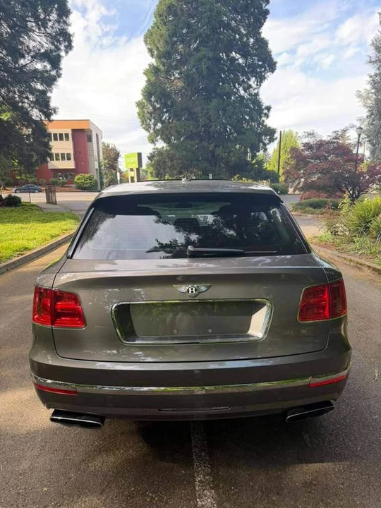 2018 Bentley Bentayga - Image 4 of 20