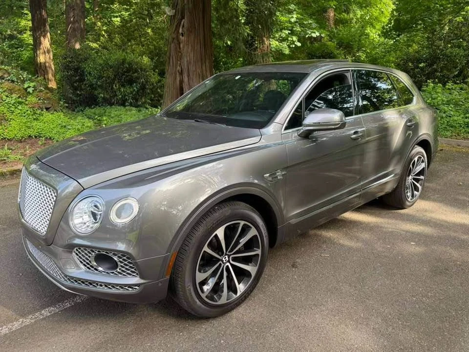 2018 Bentley Bentayga - Image 2 of 20