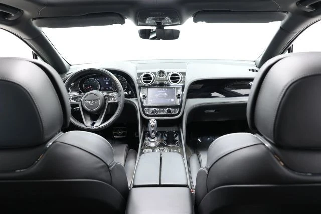 2018 Bentley Bentayga - Image 27 of 31