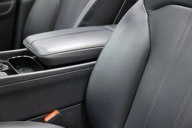 2018 Bentley Bentayga - Image 22 of 31