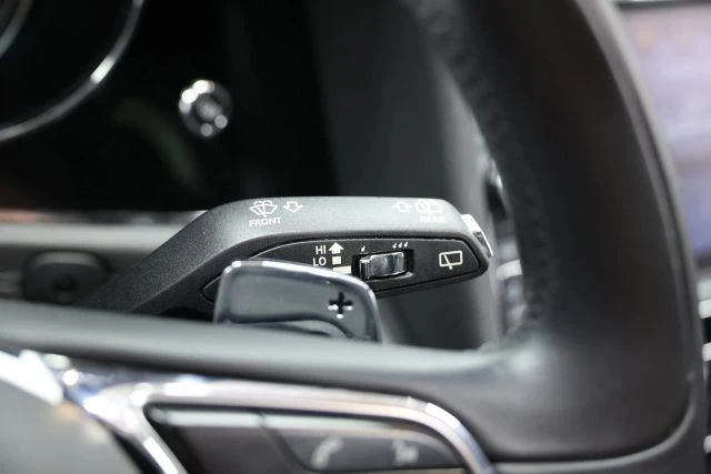 2018 Bentley Bentayga - Image 31 of 31