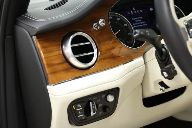 2018 Bentley Bentayga - Image 24 of 31