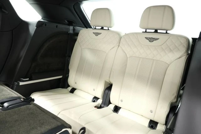 2018 Bentley Bentayga - Image 4 of 31