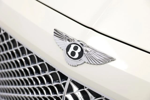 2018 Bentley Bentayga - Image 7 of 31