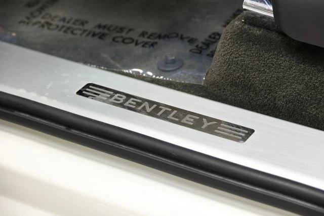 2018 Bentley Bentayga - Image 17 of 31