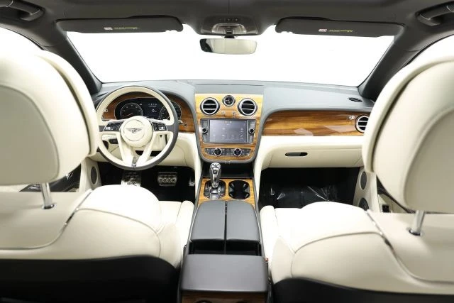 2018 Bentley Bentayga - Image 27 of 31