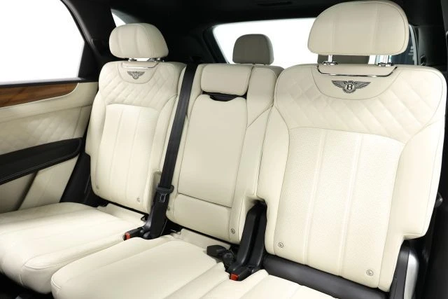 2018 Bentley Bentayga - Image 3 of 31