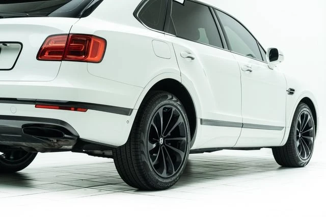 2018 Bentley Bentayga - Image 9 of 20