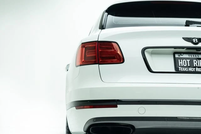 2018 Bentley Bentayga - Image 13 of 20