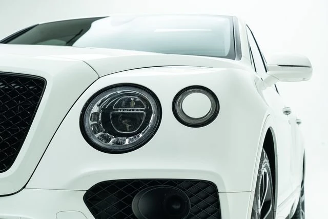 2018 Bentley Bentayga - Image 7 of 20