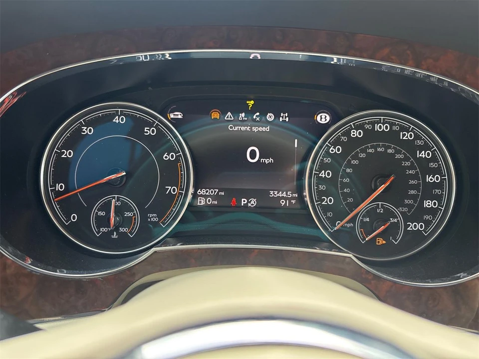 2018 Bentley Bentayga - Image 23 of 31