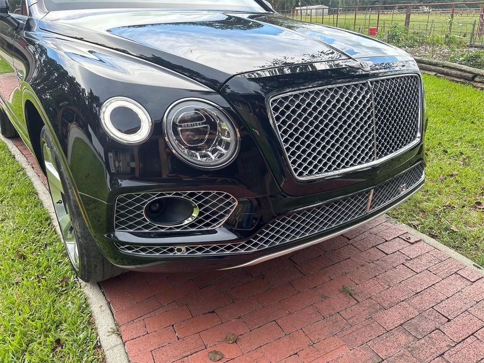 2018 Bentley Bentayga - Image 10 of 31