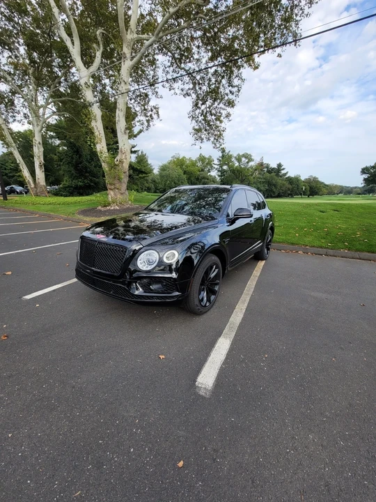 2018 Bentley Bentayga - Image 13 of 14