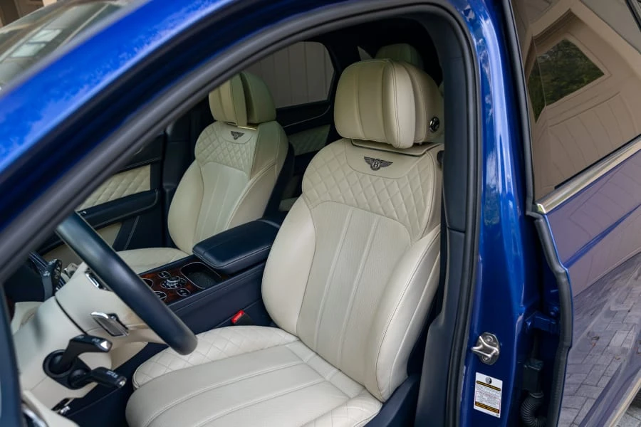 2018 Bentley Bentayga - Image 27 of 31
