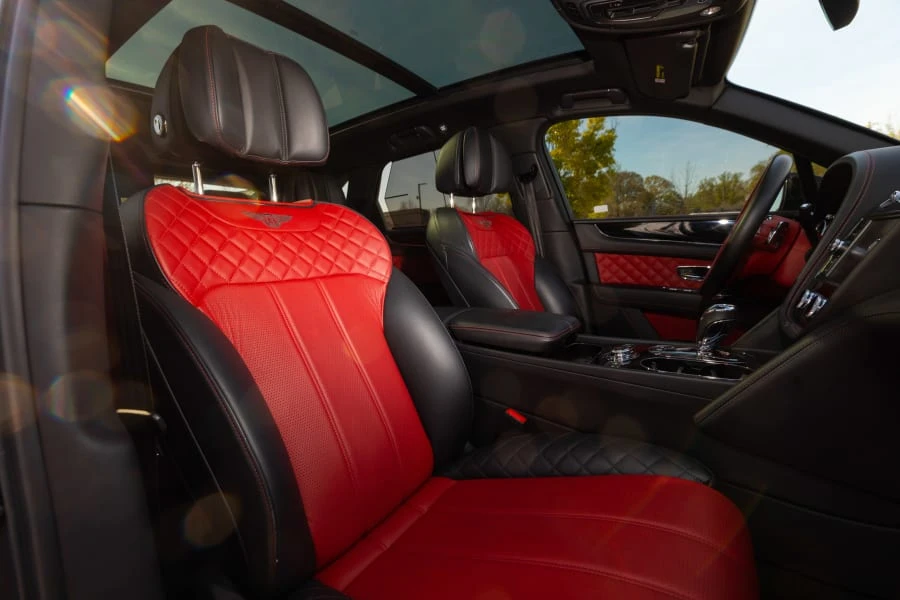 2018 Bentley Bentayga - Image 17 of 31