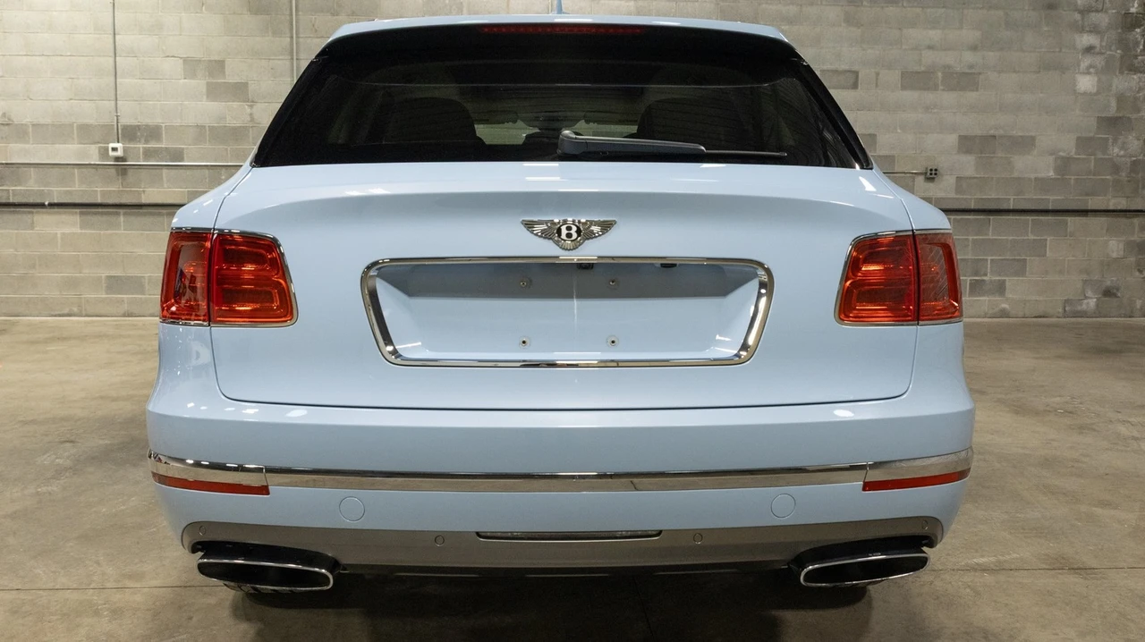 2018 Bentley Bentayga - Image 20 of 21