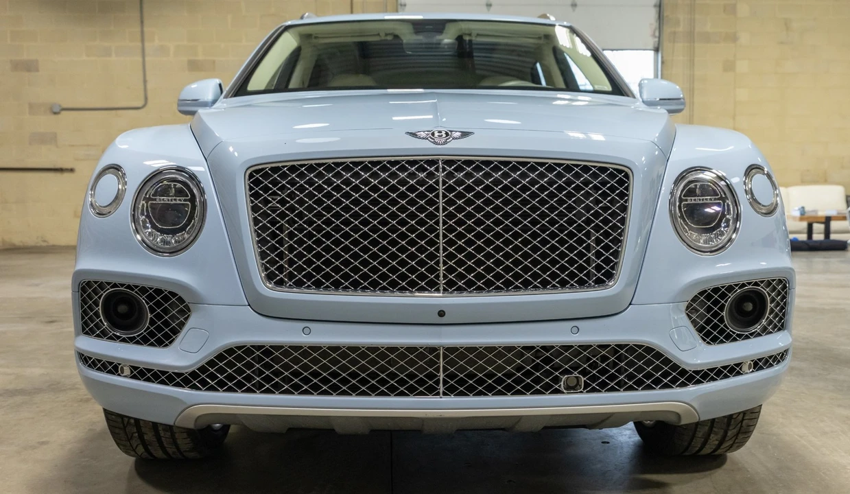 2018 Bentley Bentayga - Image 15 of 21