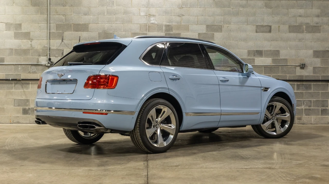 2018 Bentley Bentayga - Image 7 of 21