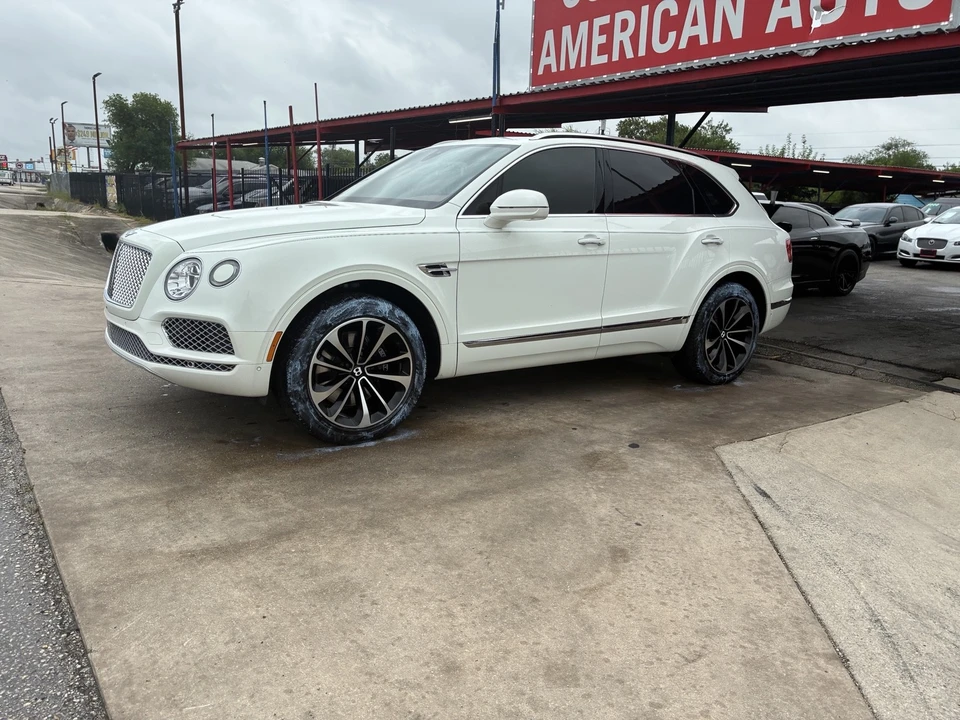 2018 Bentley Bentayga - Image 6 of 31
