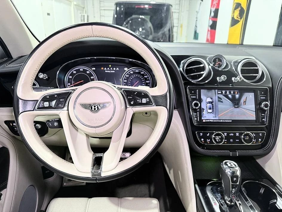 2018 Bentley Bentayga - Image 10 of 20