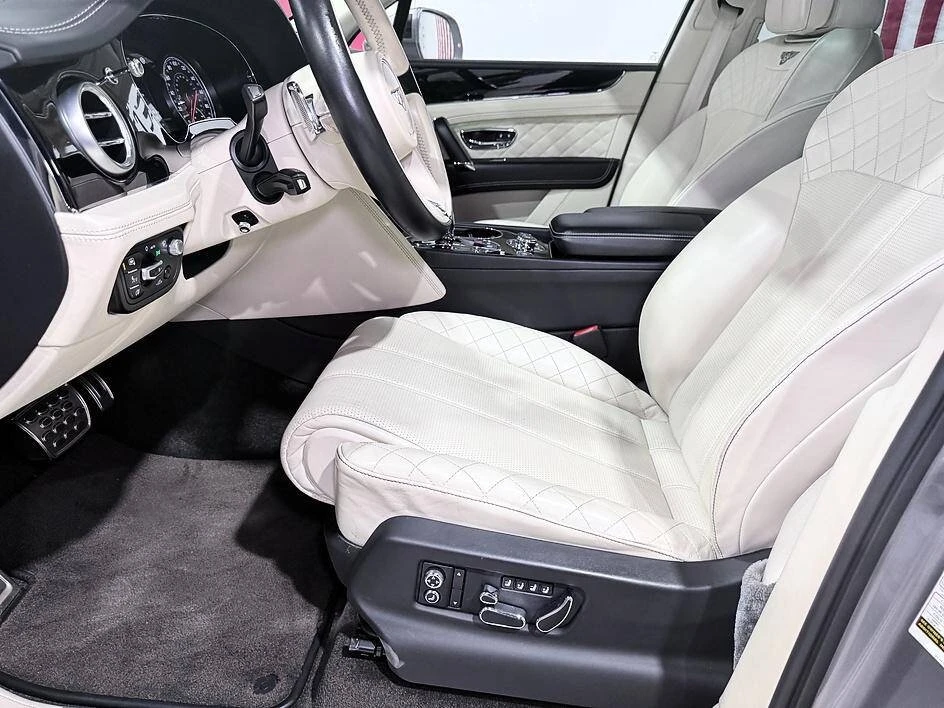 2018 Bentley Bentayga - Image 9 of 20