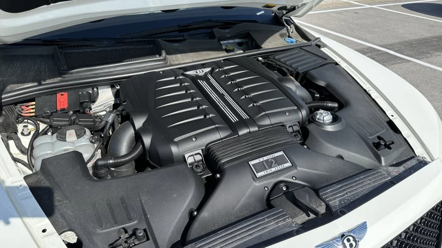 2018 Bentley Bentayga - Image 4 of 4