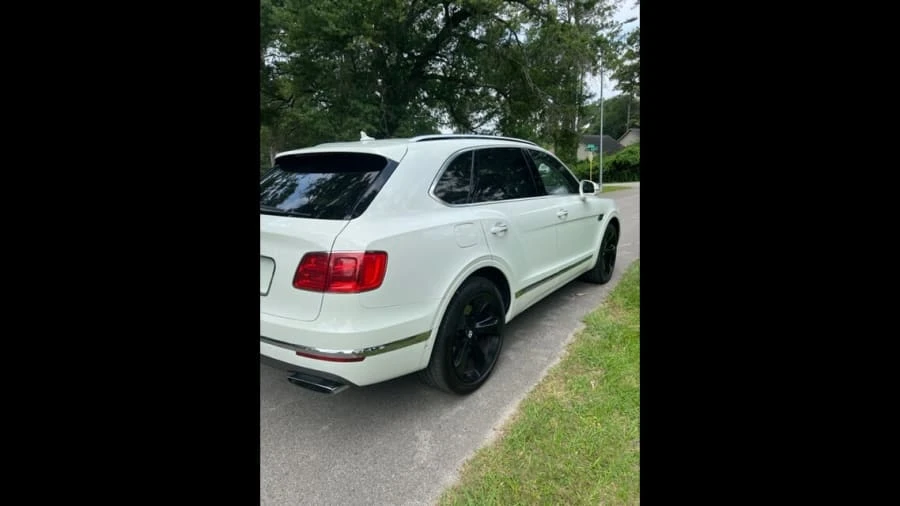 2018 Bentley Bentayga - Image 12 of 16