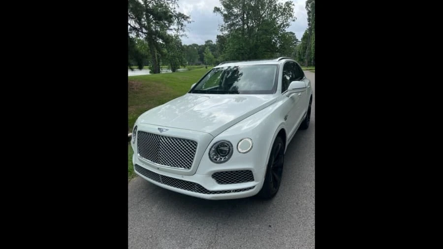2018 Bentley Bentayga - Image 16 of 16