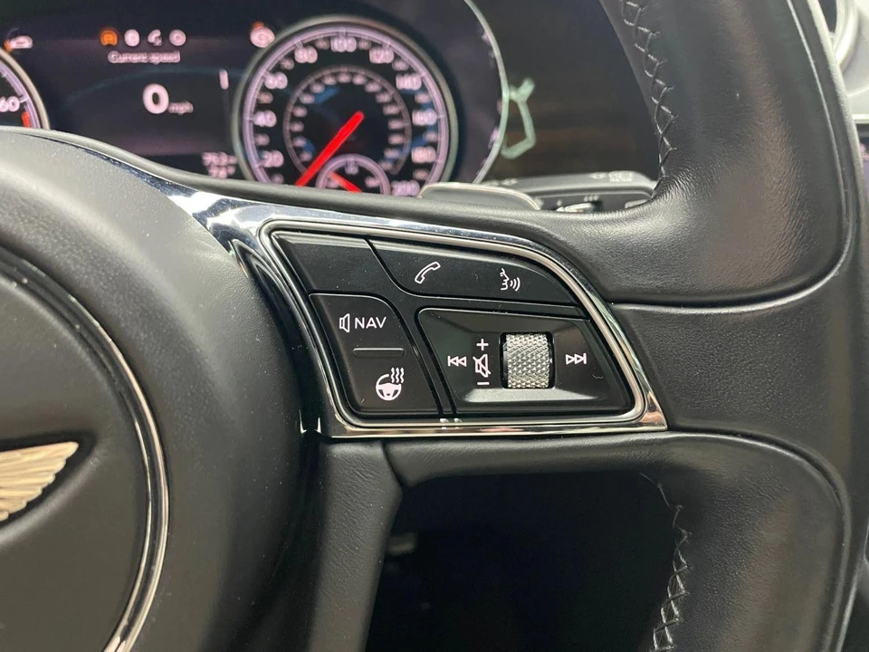 2018 Bentley Bentayga - Image 25 of 31