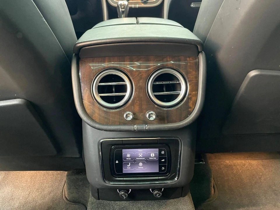 2018 Bentley Bentayga - Image 19 of 31