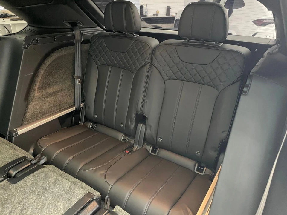 2018 Bentley Bentayga - Image 18 of 31