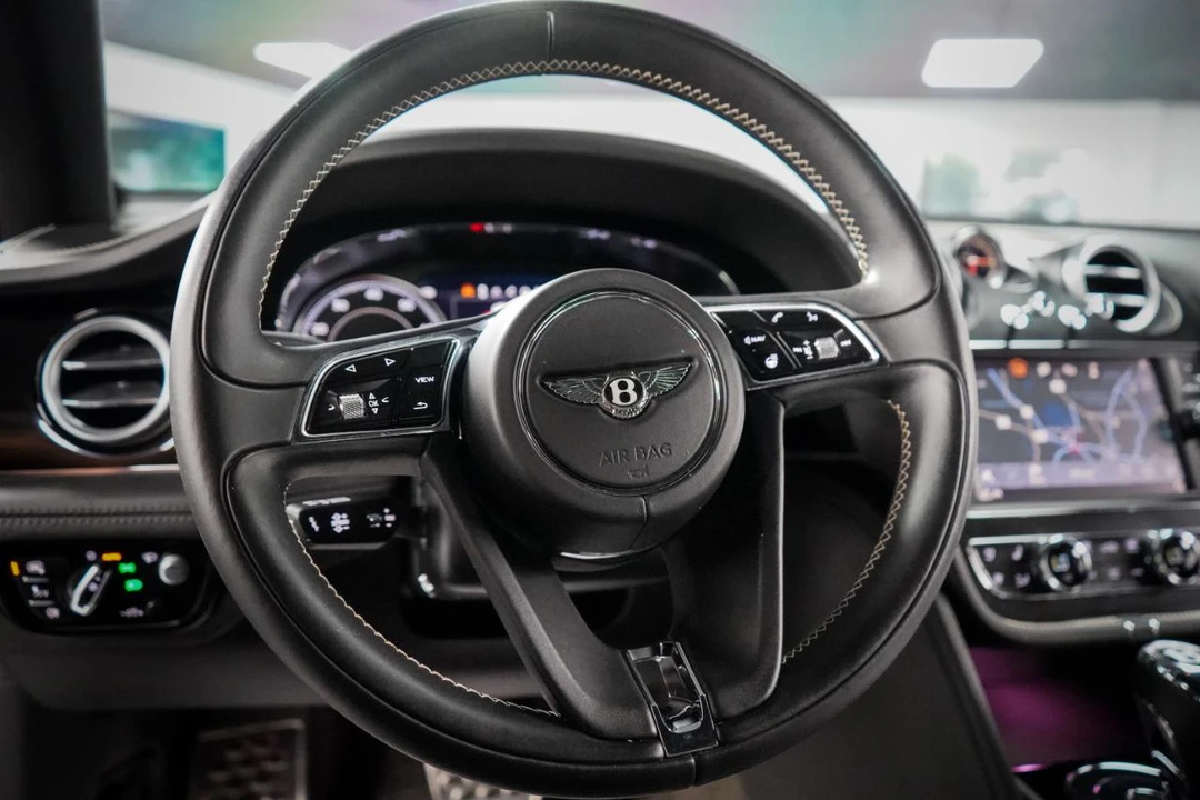 2018 Bentley Bentayga - Image 19 of 31