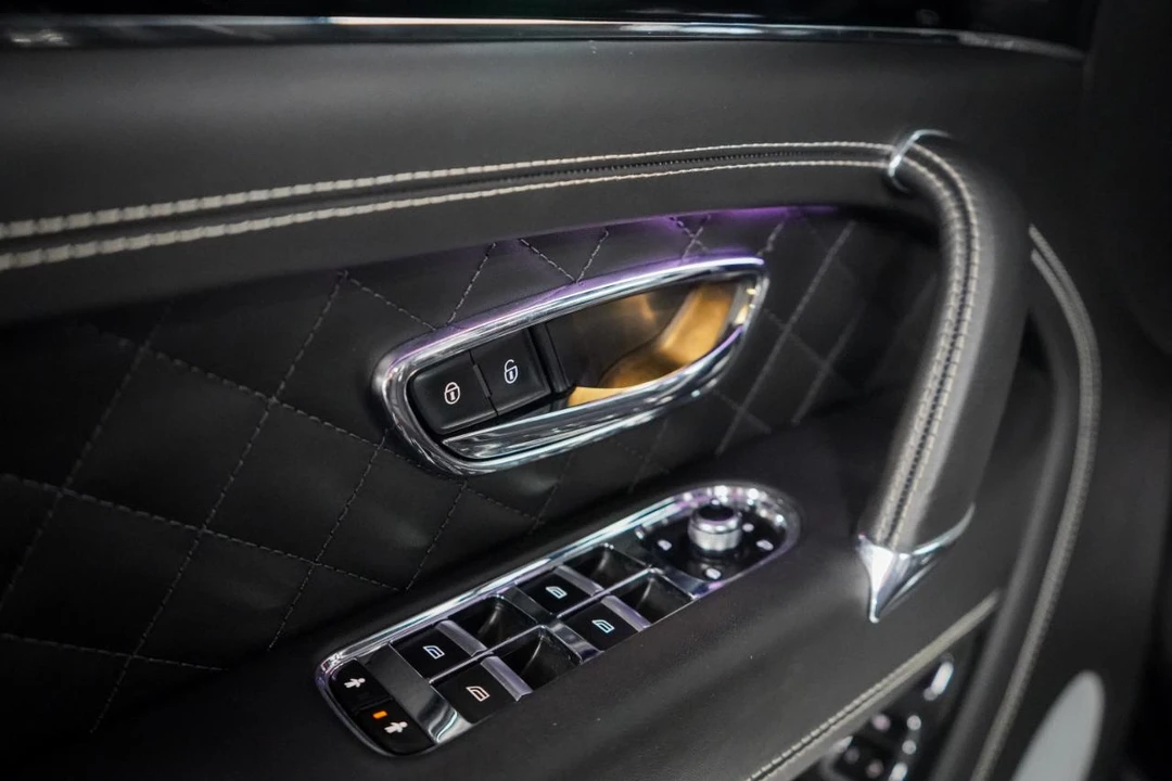 2018 Bentley Bentayga - Image 23 of 31