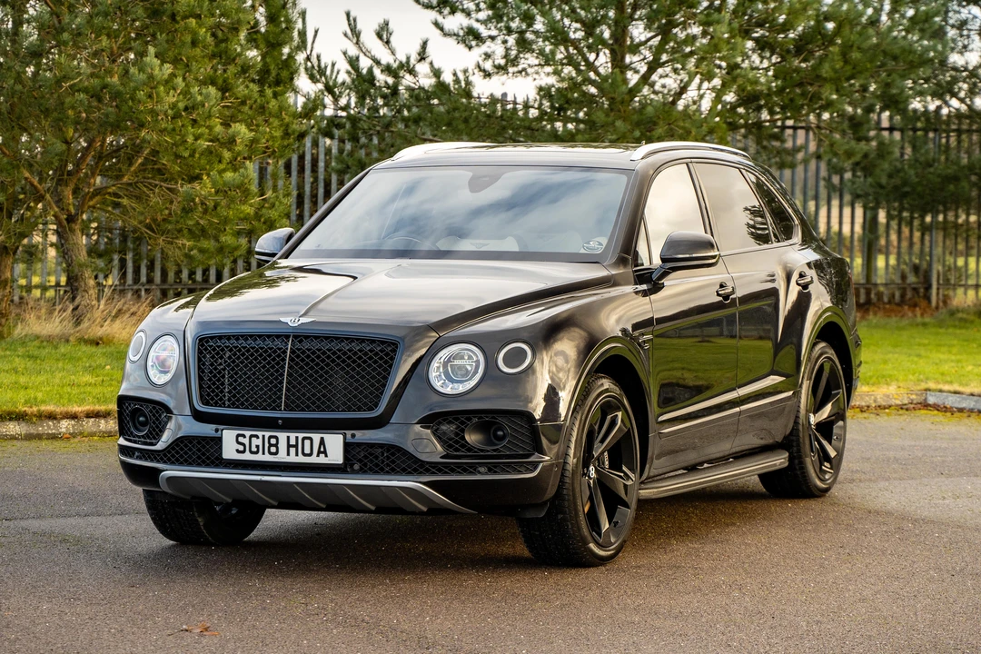 2018 Bentley Bentayga - Image 2 of 31