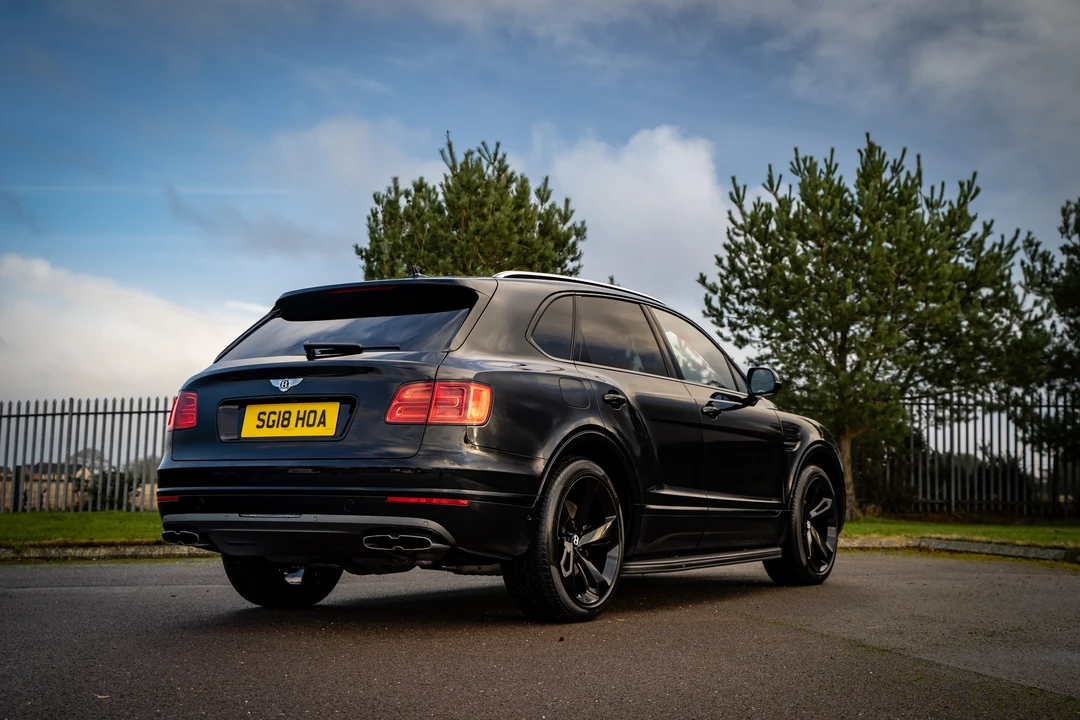 2018 Bentley Bentayga - Image 16 of 31