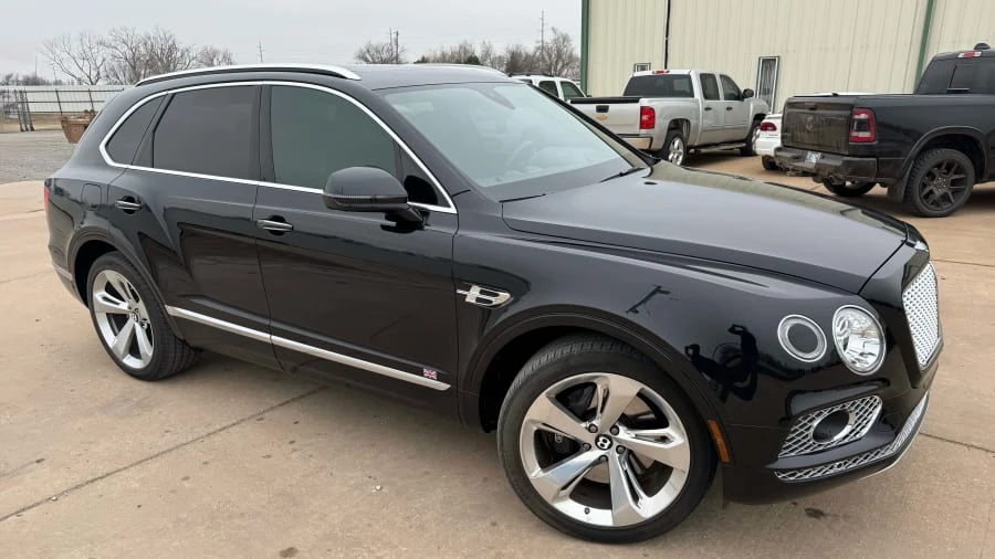 2018 Bentley Bentayga - Image 4 of 9