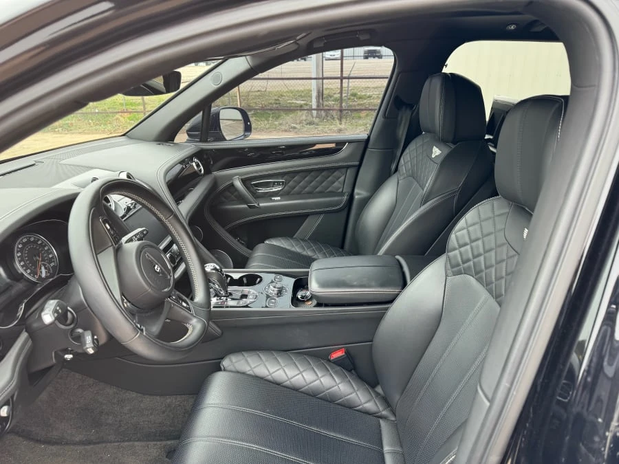 2018 Bentley Bentayga - Image 7 of 9