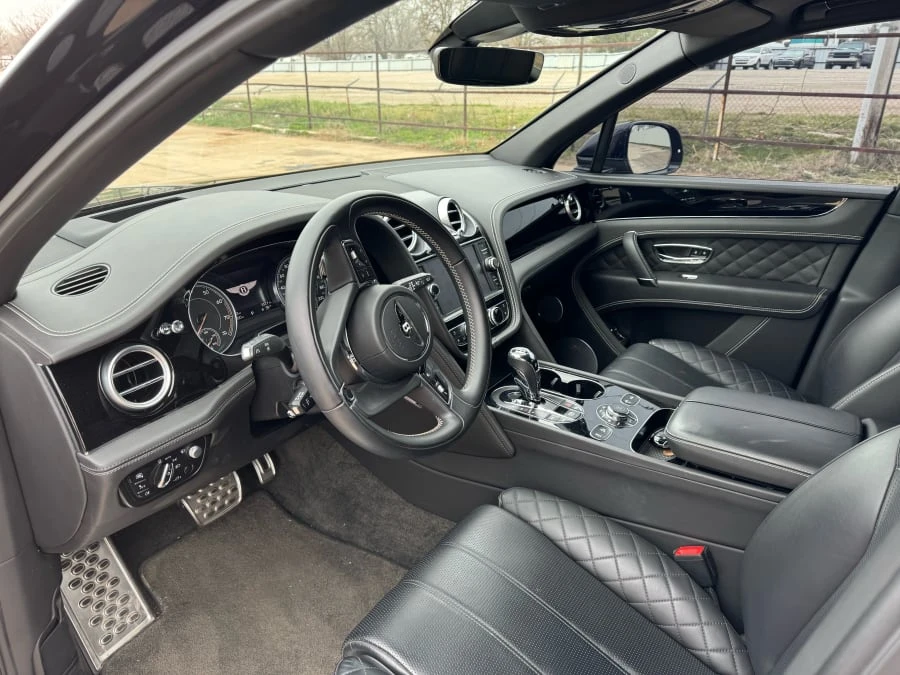 2018 Bentley Bentayga - Image 6 of 9
